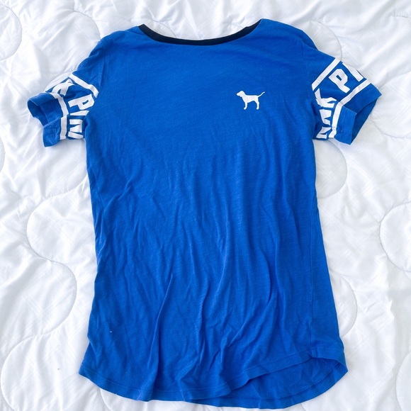 PINK Victoria Secret Tshirt - Picture 1 of 2